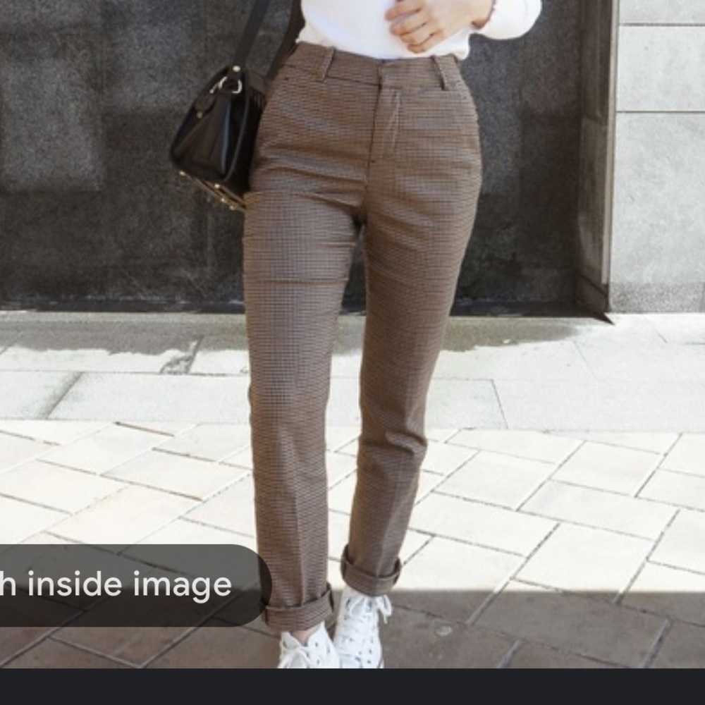 Medium Zara brown houndstooth pants 🤎